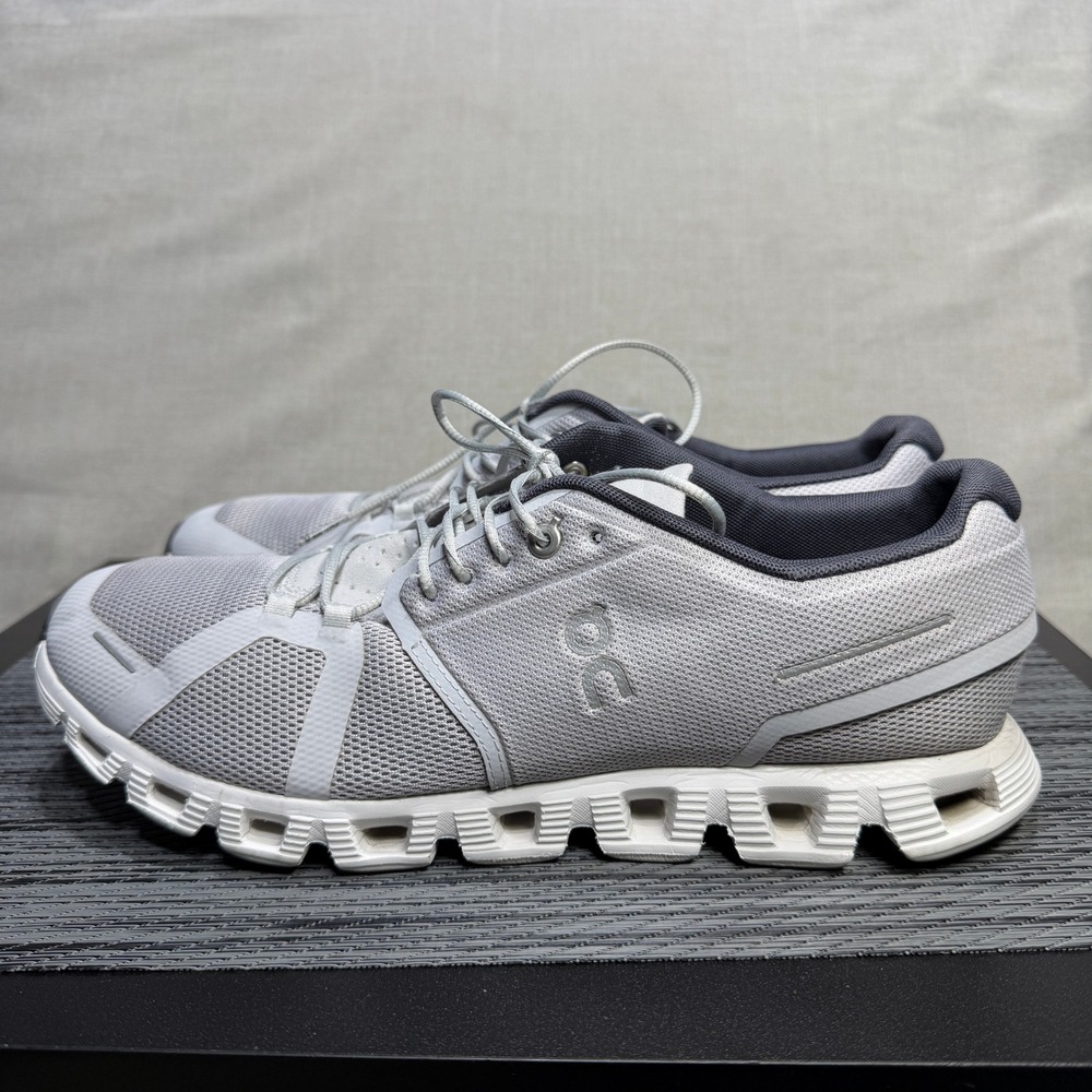 On Cloud 5 Running Shoes - Mens 11 - Gray 59.98909 Athletic